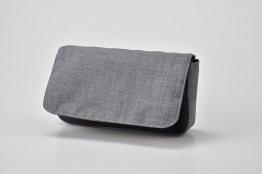 画像ギャラリー No.006のサムネイル画像 / アンサー,伸び縮みする充電ケーブルとポーチ,2種類のPS Vita用周辺機器に新色を追加