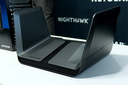  No.002Υͥ / NETGEARWi-Fi 6бǺ4.8Gbps̿ǽ̵LAN롼Nighthawk AX8פȯɽ