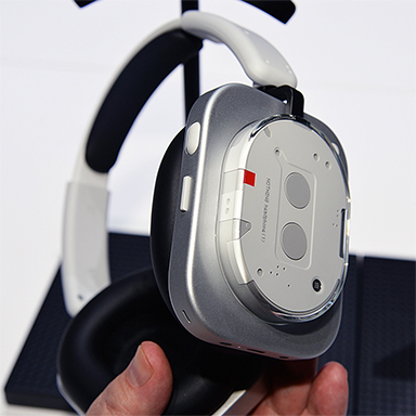 画像ギャラリー No.010のサムネイル画像 / Snapdragon 8s Gen 4を採用したNothing製スマートフォン「Phone (3)」が国内発売に