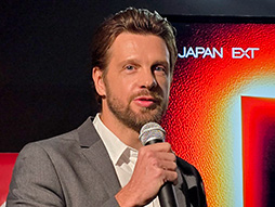 ���������꡼ No.004�Υ���ͥ������ / Apple�Υ�����¤��� JAPANNEXT��6K�����٤�31.5���վ��ǥ����ץ쥤����Ϫ������äȽĤ������ʤä�14����2���̤�ȯ���