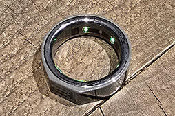 画像ギャラリー No.014のサムネイル画像 / 眼鏡に情報を表示するスマートグラス「Even G2」が国内発売。指輪型の専用操作デバイス「Ever R1」も登場