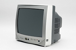 画像ギャラリー No.006のサムネイル画像 / 30年前の今日発売されたファミコン版「ドラゴンクエスト」を,当時生まれてもいない編集者がプレイ。竜王を倒す旅は驚きと戸惑いの連続だった