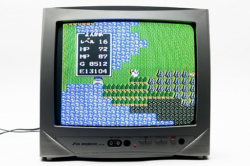 画像ギャラリー No.028のサムネイル画像 / 30年前の今日発売されたファミコン版「ドラゴンクエスト」を,当時生まれてもいない編集者がプレイ。竜王を倒す旅は驚きと戸惑いの連続だった