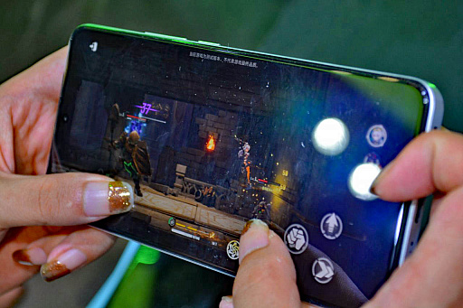 画像ギャラリー No.006のサムネイル画像 / 美少女しか出てこないアニメ調の横スクロールアクション「绿梦:时空之声」がBiliBili World 2025に出展