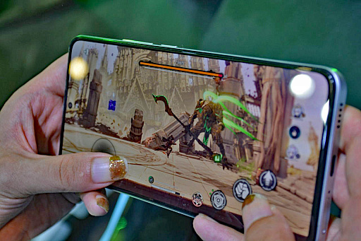 画像ギャラリー No.009のサムネイル画像 / 美少女しか出てこないアニメ調の横スクロールアクション「绿梦:时空之声」がBiliBili World 2025に出展