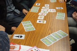 画像ギャラリー No.034のサムネイル画像 / ボードゲームの祭典「ゲームマーケット2016秋」レポート。ゲームマーケット大賞は,すまいる120円工房の「ビンジョー×コウジョー」が受賞