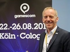 gamescomϥ衼åѺΥ।٥ȤĹgamescom1󤫤٤Ƥǥ쥯˥󥿥ӥ塼