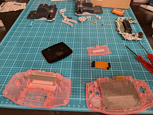 ���������꡼ No.012�Υ���ͥ������ / ������ܡ������ɥХ󥹤β����������յ���֥�����e�꡼����+�׸����ο�������ȯ�档�����������륷�塼�ƥ��󥰤䥽��ƥ����ʤ�5�����ȥ��1�ѥå���