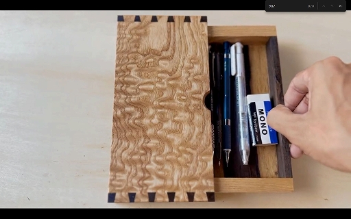 画像ギャラリー No.011のサムネイル画像 / 木目も美しい木製スーパーファミコン筐体の自作過程が公開される。実際にゲームも遊べる優れもの