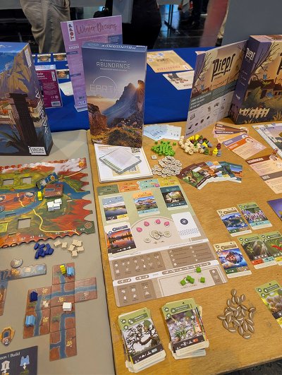 画像ギャラリー No.064のサムネイル画像 / 大幅にボリュームアップしたSPIEL'25。ドイツゲーム賞銅賞は林 尚志氏「ボムバスターズ」が受賞